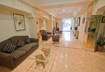 Apartamentos Catalina Park