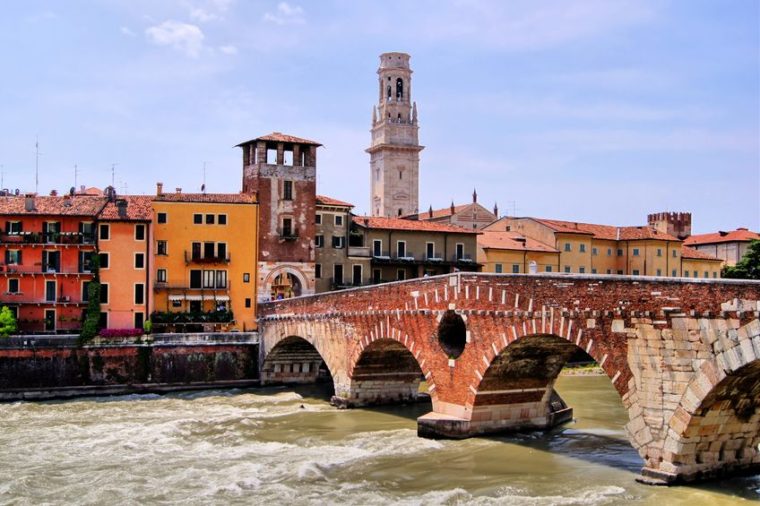 17772074 - ancient roman bridge in verona, ponte di pietra