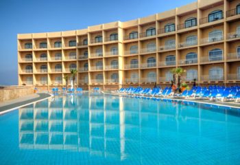 Paradise Bay Resort Hotell