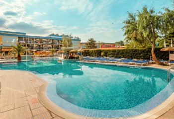 Smartline Meridian Hotel