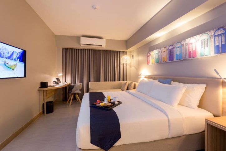 Oakwood Hotel Journeyhub Phuket (8)