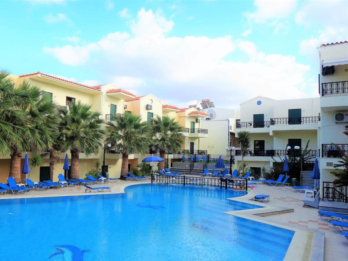 Diogenis Blue Palace hotell ja bassein