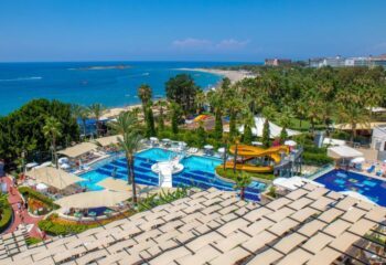 Sealife Buket Resort & Beach Hotel (Okurcalar)