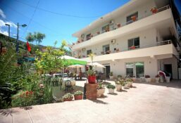 Vila Nika Hotell Albaania