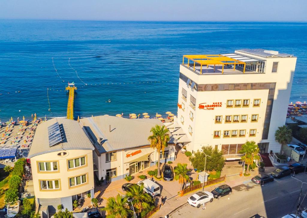 Aragosta Hotell Albaania