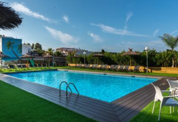 Els Llorers Apartaments Hotell