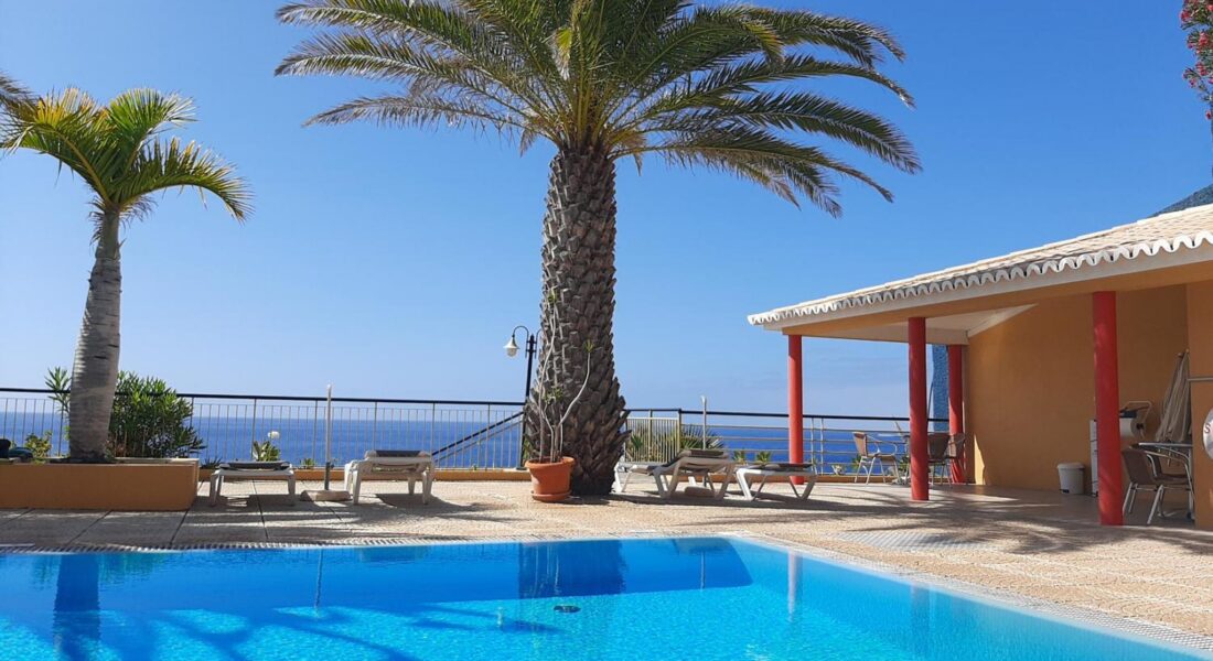 Cais da Oliveira Hotell Madeira