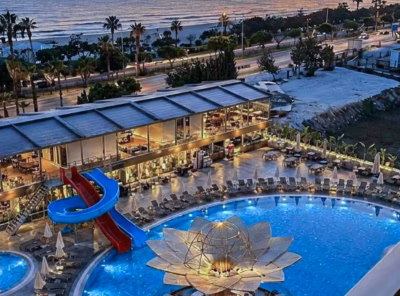 World Star Beach Resort & Spa