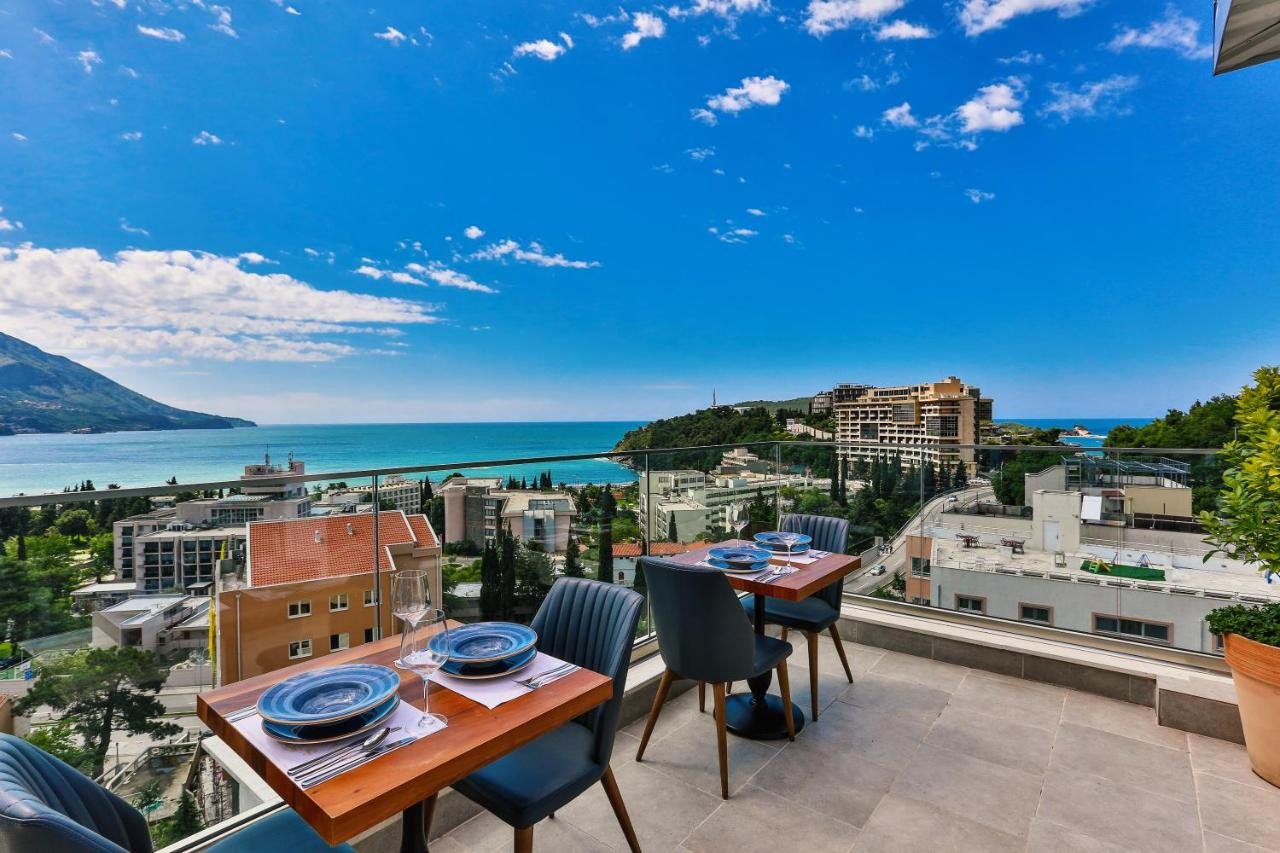 Hotel Lusso Mare by Aycon Montenegro vaade kuurordile