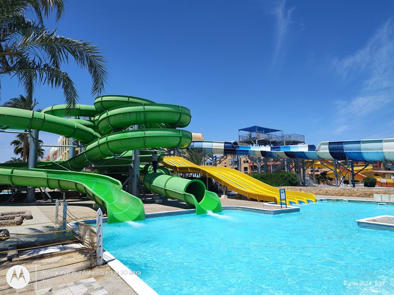 Titanic Palace &amp; Aqua Park veepargi liumäed